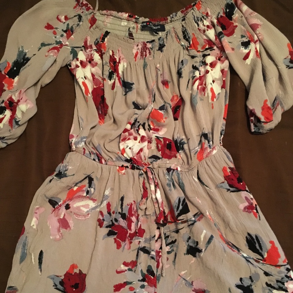 rompers - Picture 2 of 2